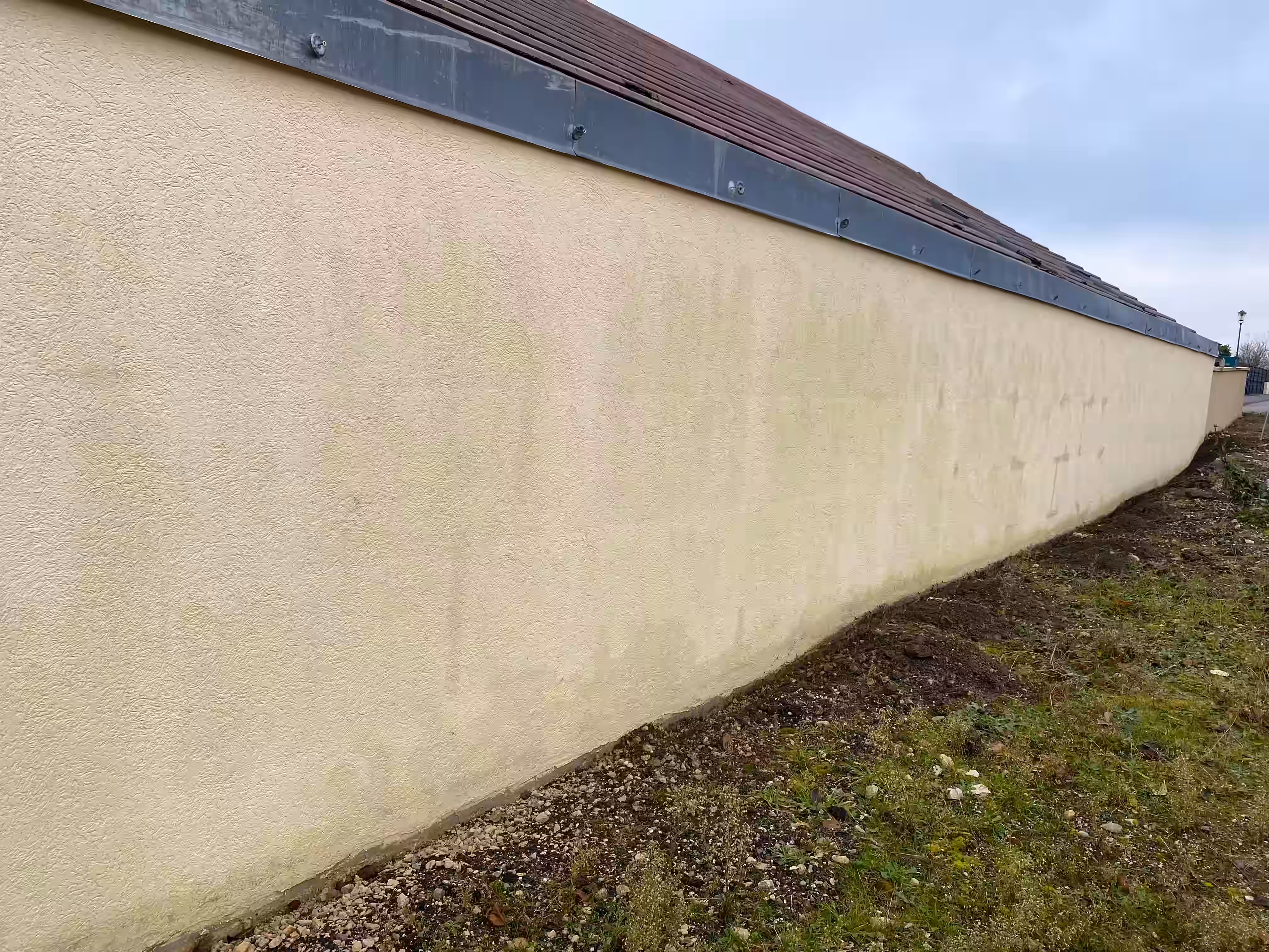 Maison avant travaux de toiture et de façade